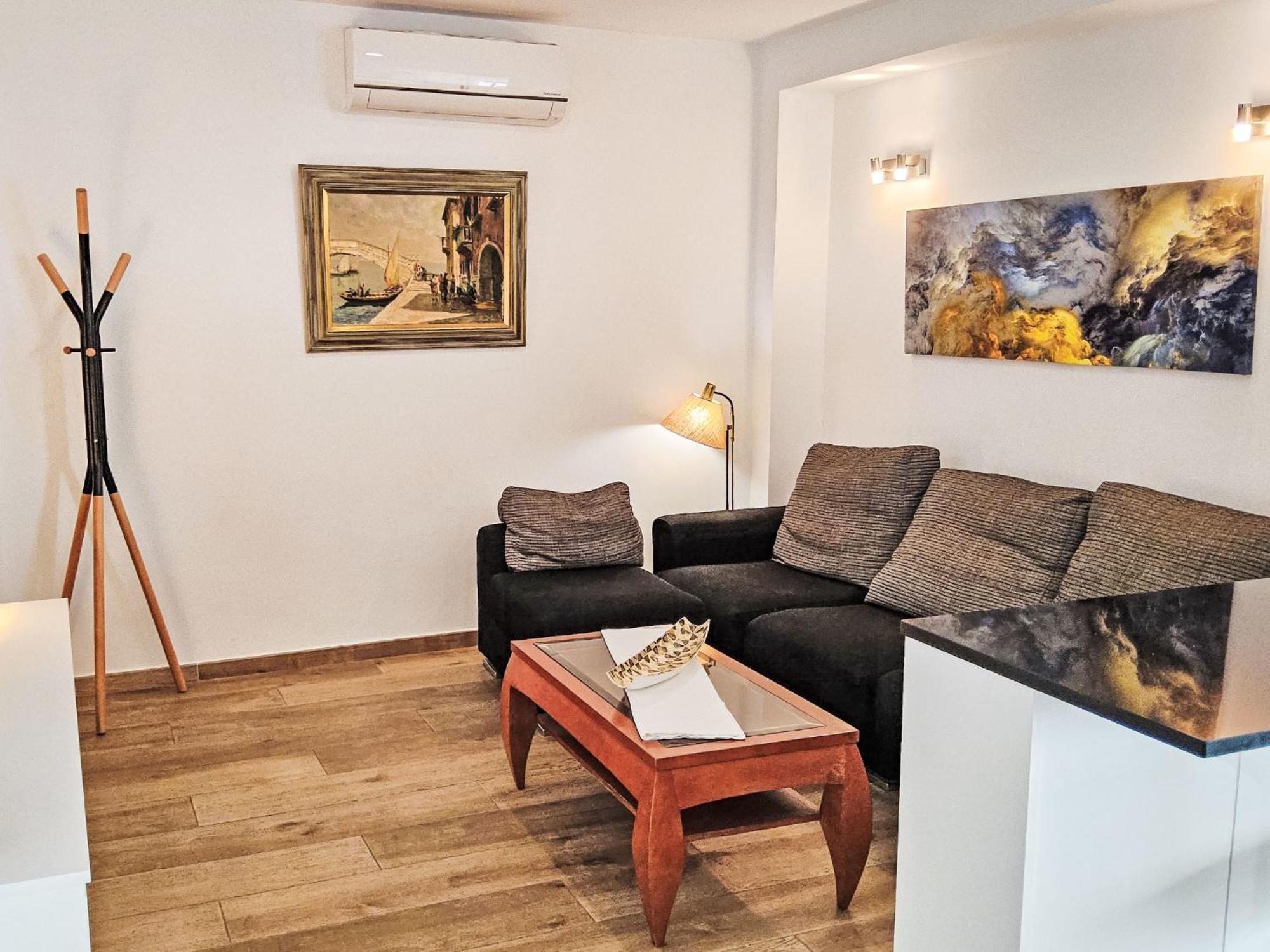 Apartment Suecia By Interhome